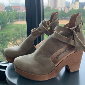 Free People Cedar Clog